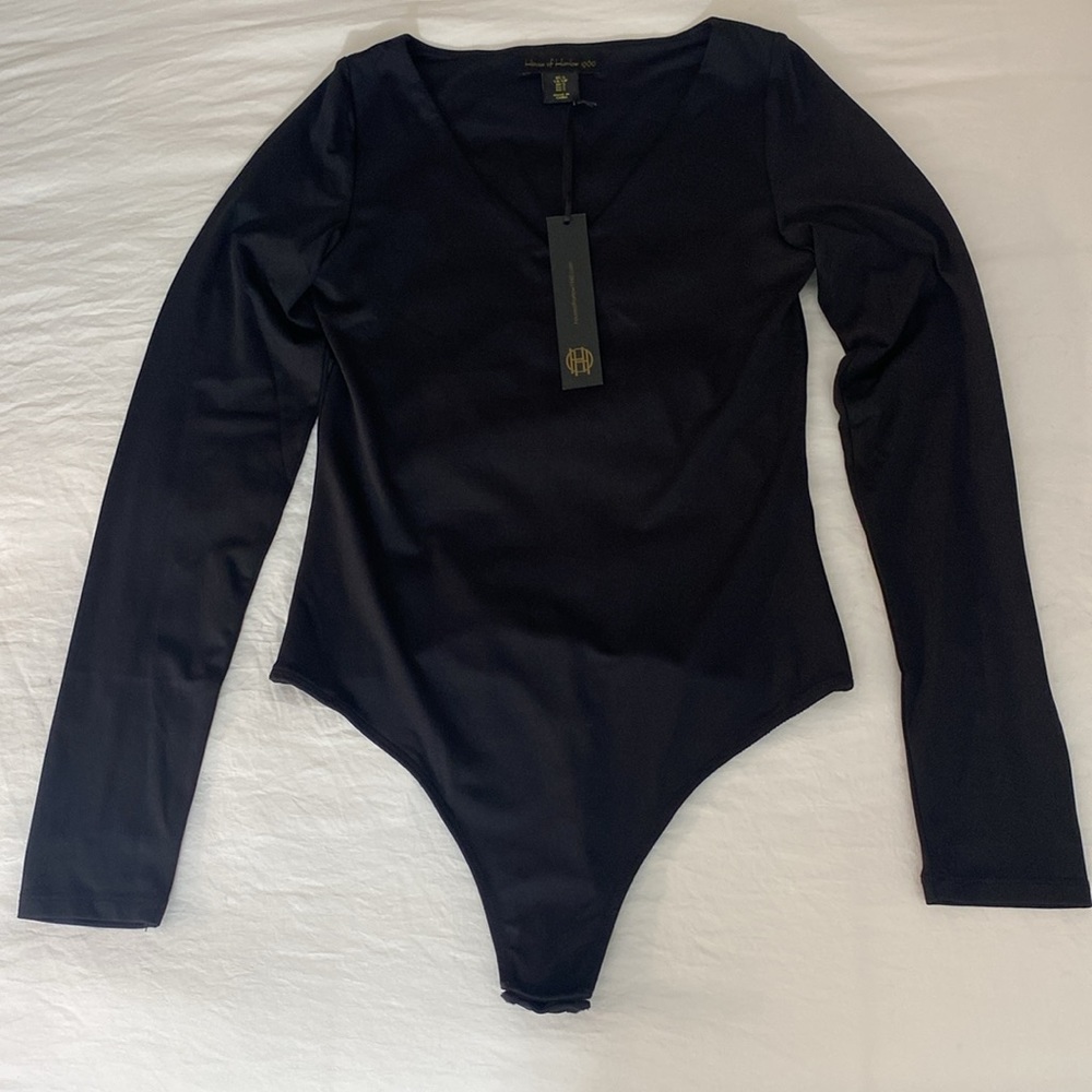 House of Harlow Black Long Sleeve V- Neck Thong Bodysuit w/ Snap Crotch - Picture 2 of 9